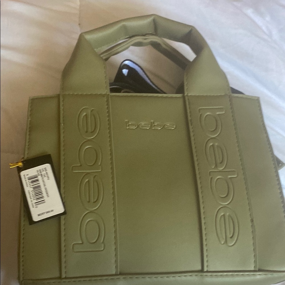 Bebe Green Structured Tote Bag with Modern Design